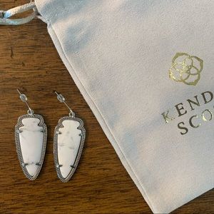 KENDRA SCOTT | White Howlite Sky Earrings